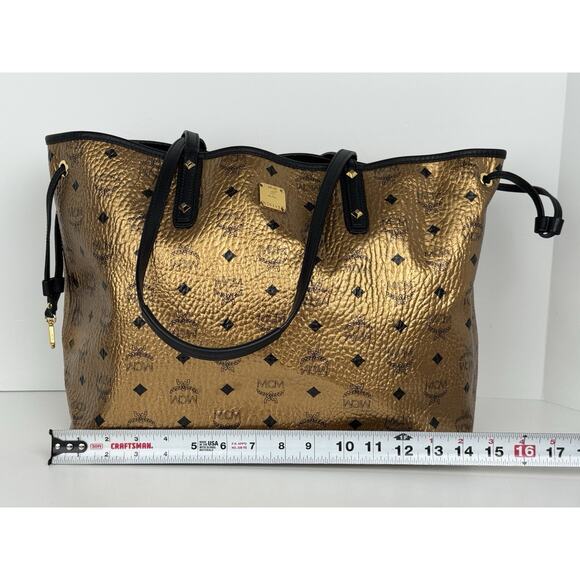 MCM Metallic Visetos Medium Shopper Tote Bag Gold Leather - Picture 14 of 16